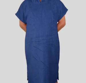 Granatowe Ponczo z kapturem